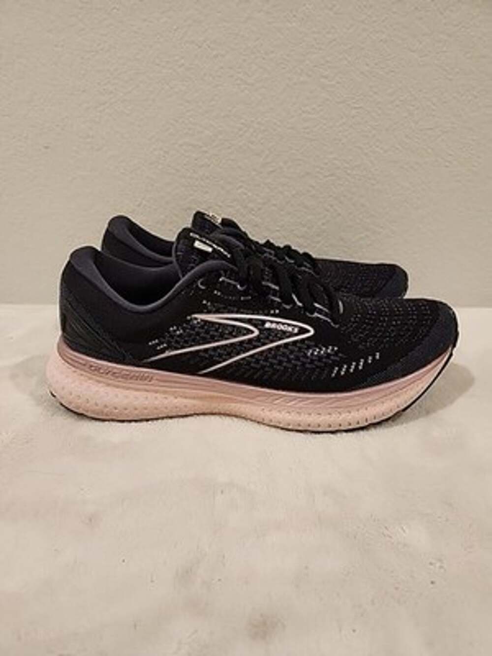 Women's 10B Brooks Glycerin 19 Black Pink Running Shoes Sneakers